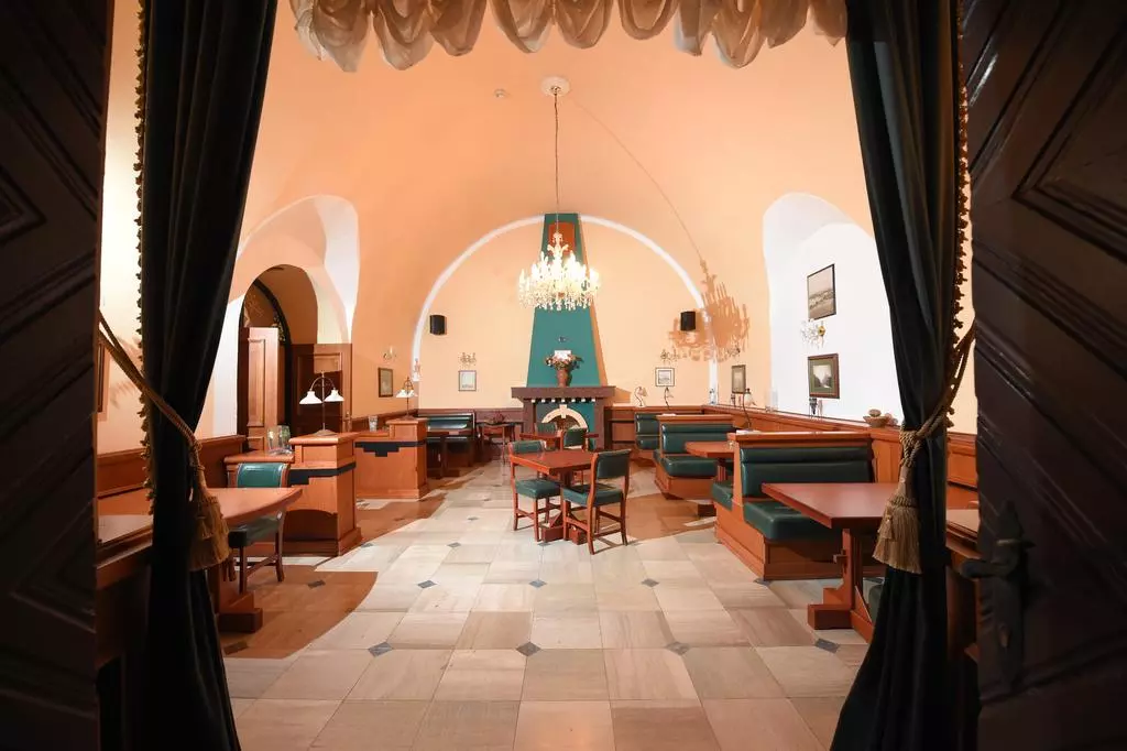 hotel_fortress leopold i_novi_sad_shabavizparvaz_20.jpg